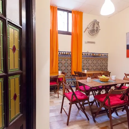 Nuevo Suizo Oda ve Kahvaltı